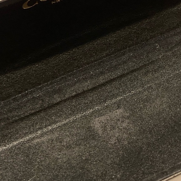 Coach hard case for eyeglasses or sunglasses. - Picture 11 of 11